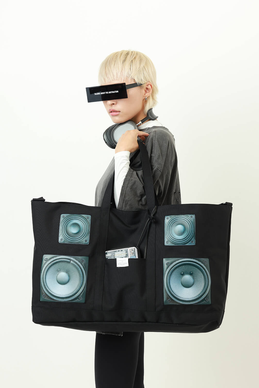 2025 SPRING / SUMMER TALKING ABOUT THE ABSTRACTION