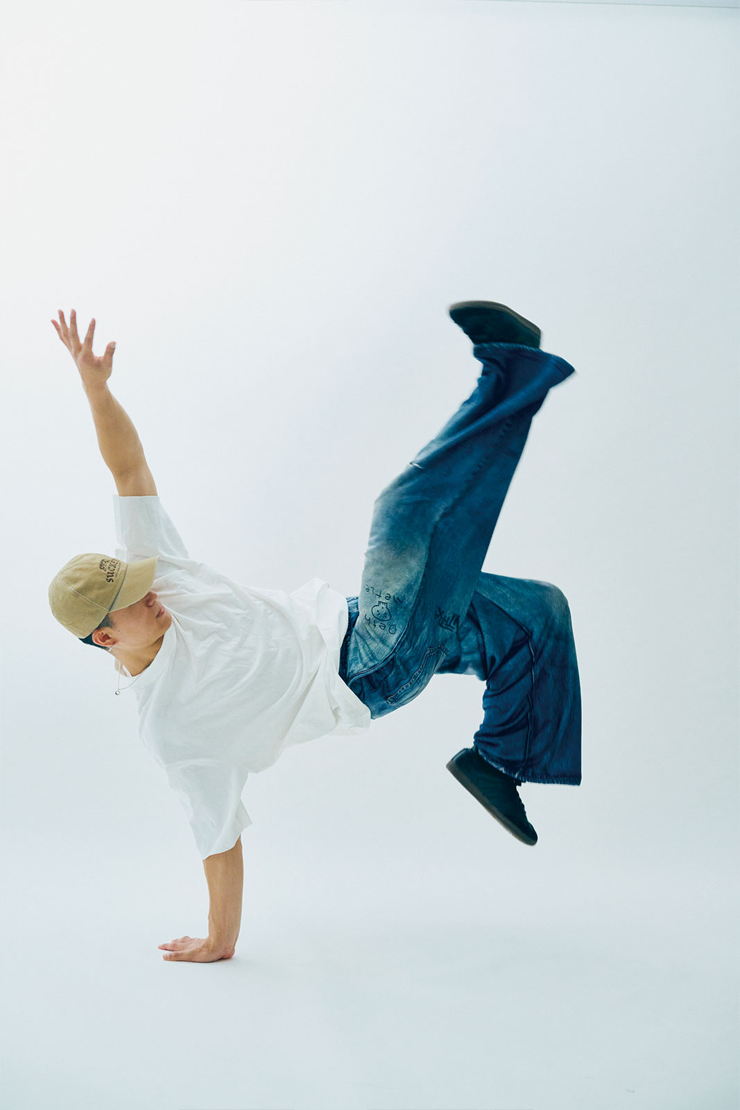 2026 SPRING / SUMMER TALKING ABOUT THE ABSTRACTION